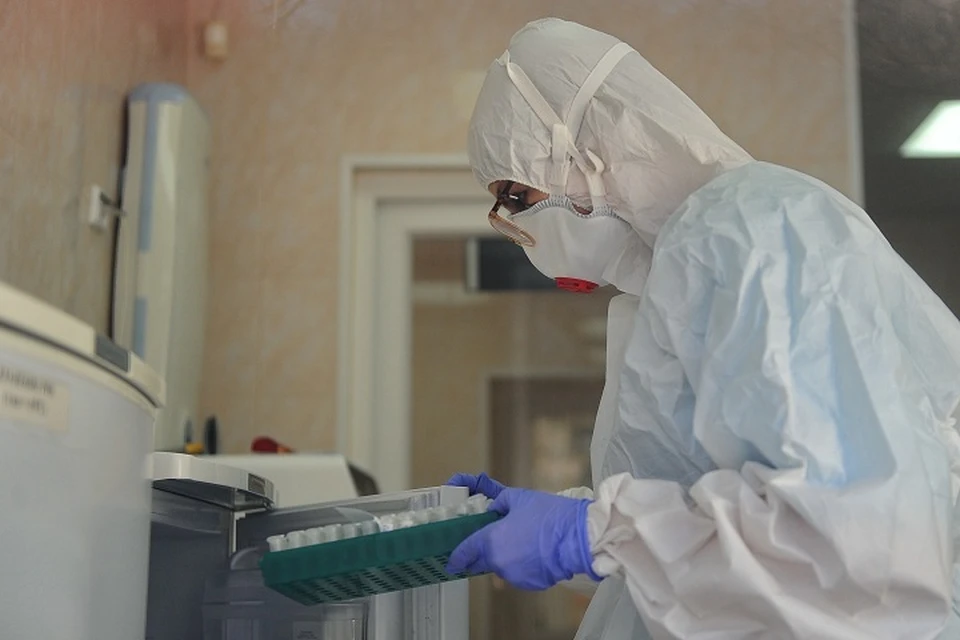 За сутки медики обследовали на коронавирус шесть тысяч свердловчан