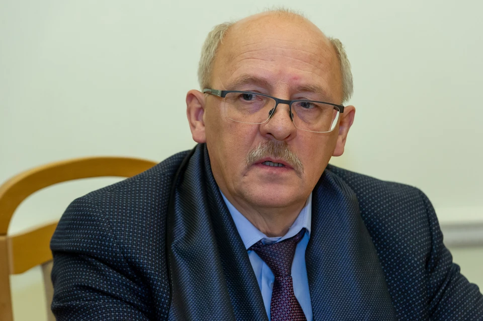 Глава комитета по социальной политике Санкт-Петербурга Александр Ржаненков заразился коронавирусом на работе.