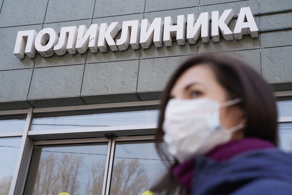 75 человек из сотни заболевших ранее обращались к врачам с симптомами ОРВИ и пневмонии
