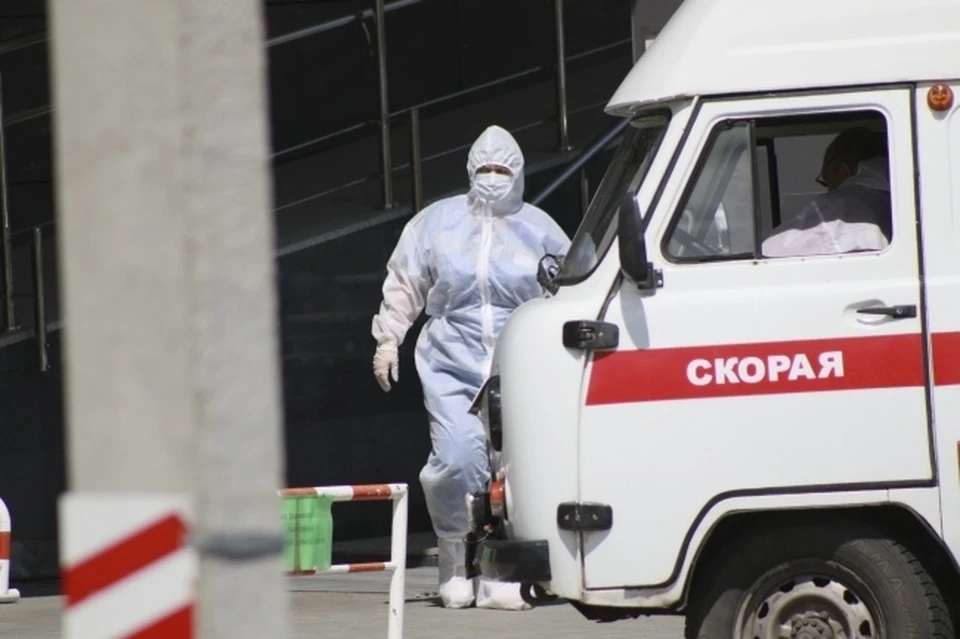 В Новосибирске хотят поставить памятник медикам, скончавшимся от коронавируса.