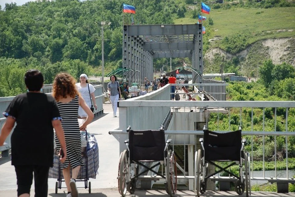 Через пункт пропуска «Станица Луганская» невозможно движение автомобилей. Фото: ГМ «Пролиска»