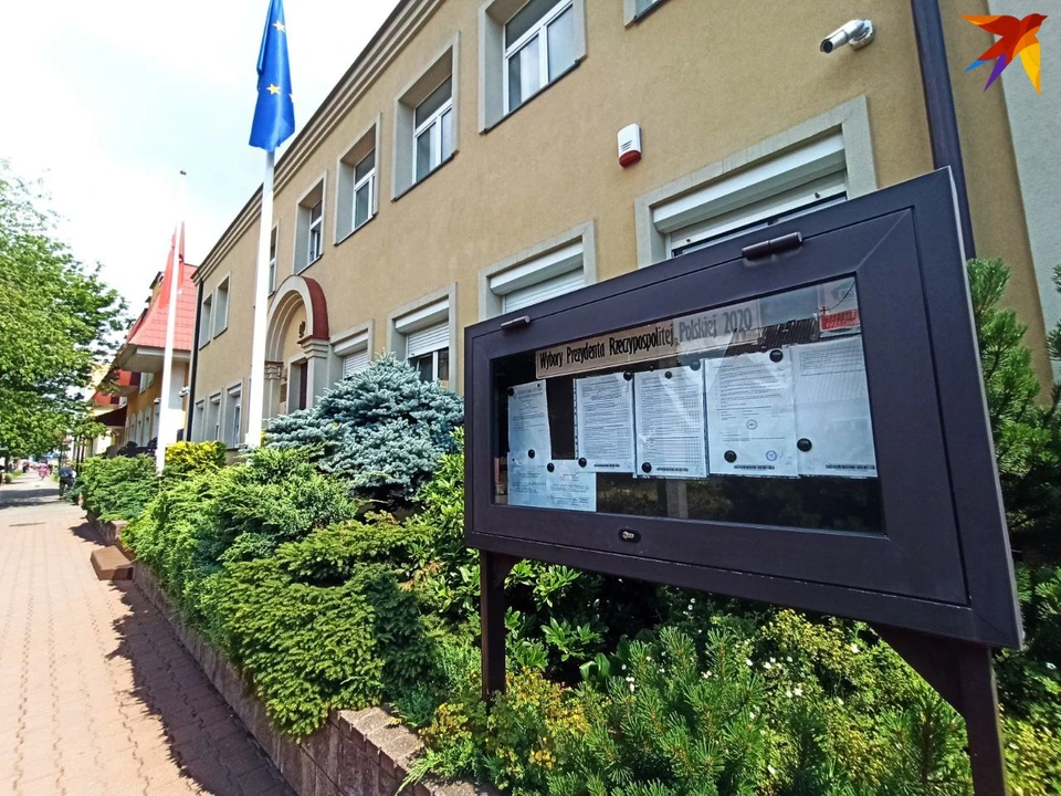 Участки для голосования по выборам президента Польши в Беларуси разместились в посольстве в Минске и в генконсульствах в Бресте и Гродно.
