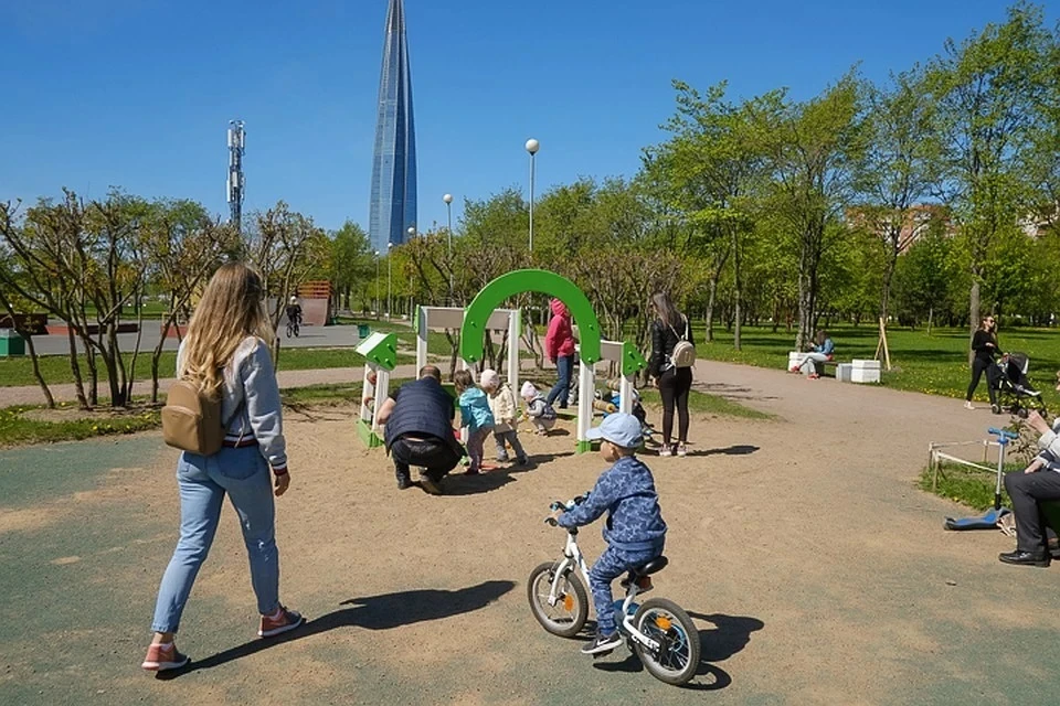 На детской площадке в Москве произошла драка между родителями