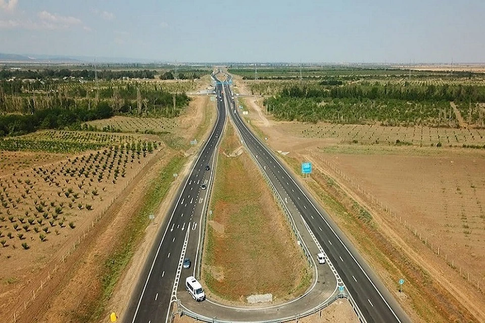 Движение по четырем полосам от Керчи до Белогорска открыли 30 июня в 10 утра. Фото: Гиигорий Назаров / Facebook
