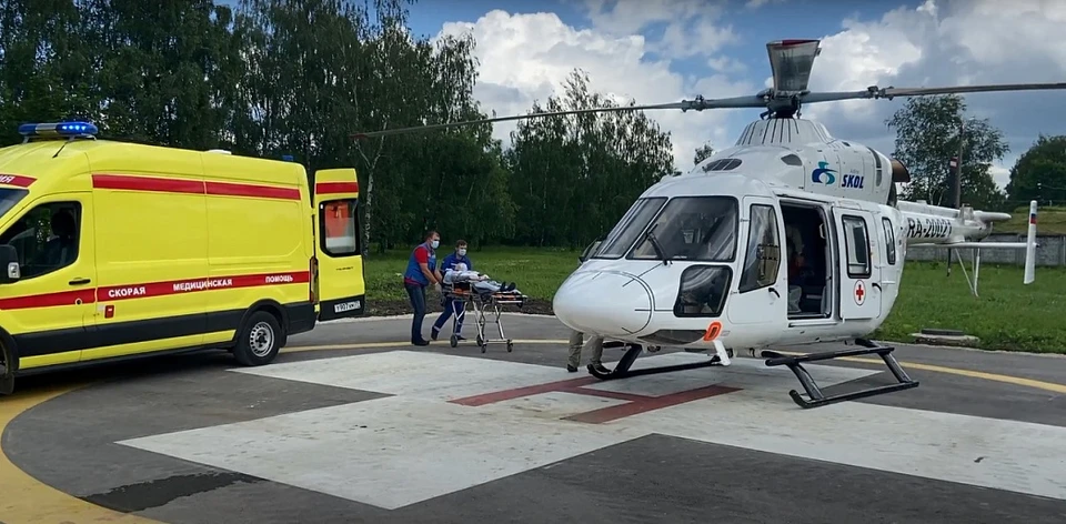 Жителя Тульской области в тяжелом состоянии доставили в медучреждение на вертолете