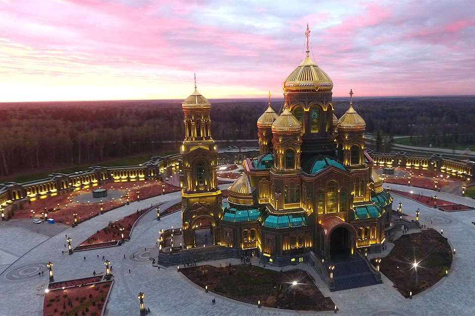 Главный храм Вооруженных сил РФ в парке "Патриот".