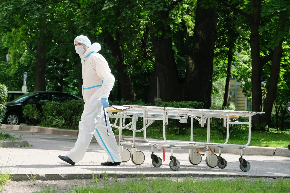 В Петербурге подтверждены еще 48 смертей от коронавируса.