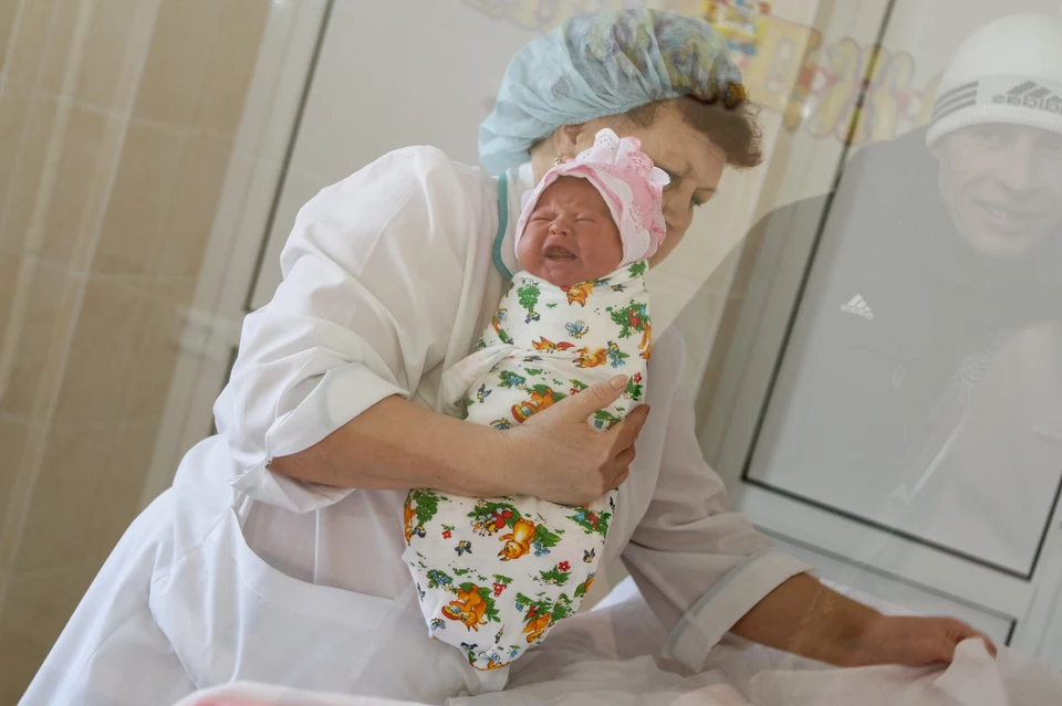 Чтобы дети потом не плакали, экзотических имен им не давали.