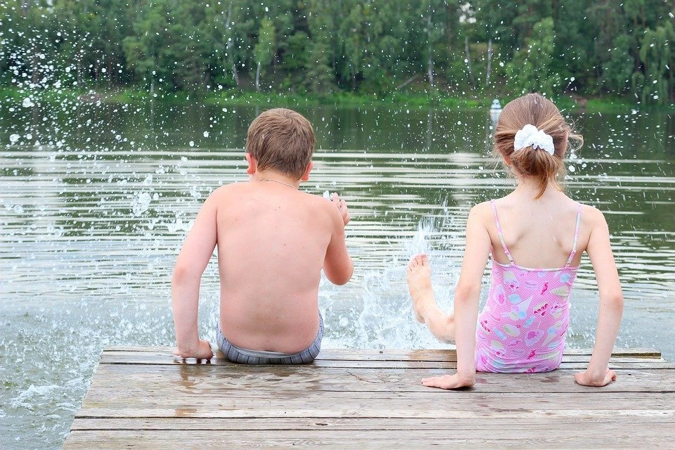 Научите детей правилам безопасного поведения на воде Фото: pixabay.com