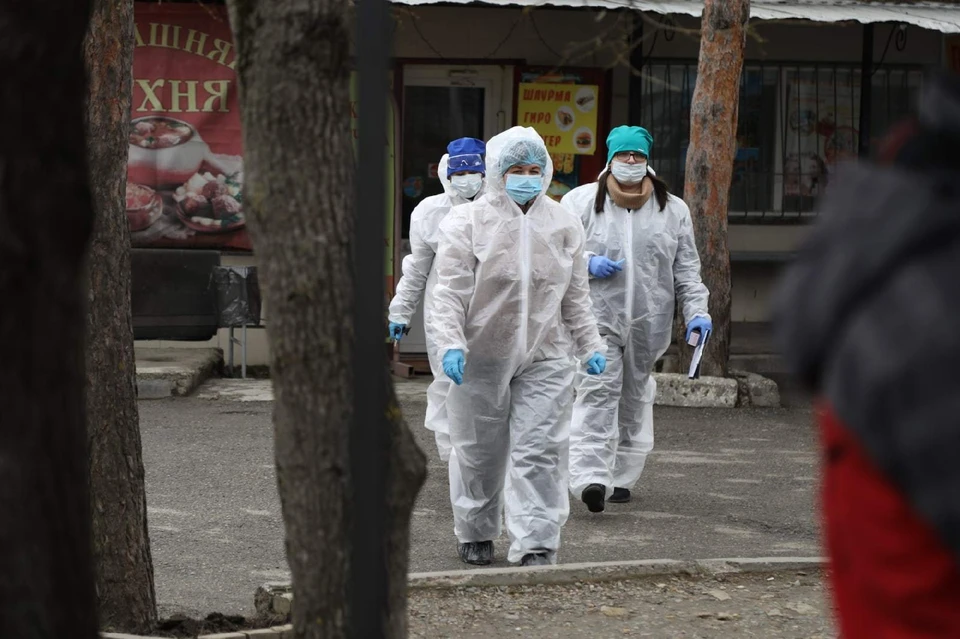 Всего за сутки из -под медицинского наблюдения выписаны 93 пациента. А за весь период болезнь смогли преодолеть уже 3771 человек