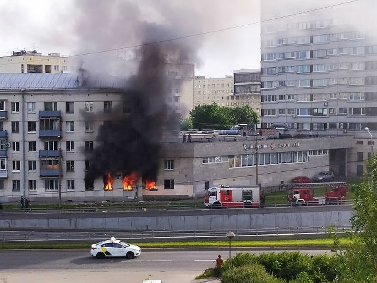 Очевидцы рассказали о взрыве газа в школе кулинарии в Санкт-Петербурге -  KP.RU