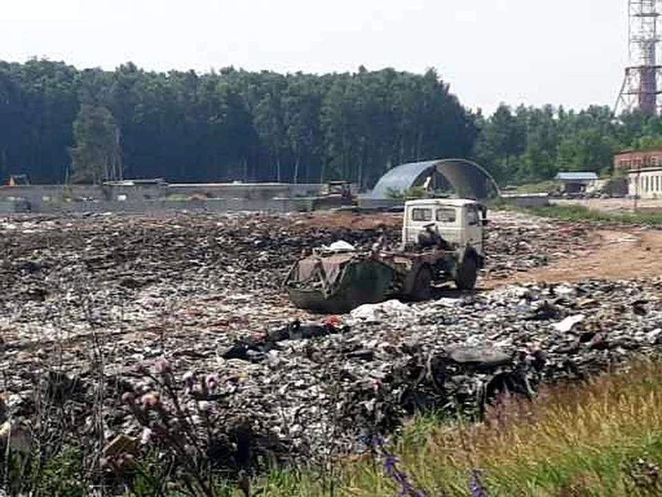 Незаконный полигона отходов в Турлатове продолжает работать, несмотря на решение суда. Фото: сайт рязанского отделения ОНФ