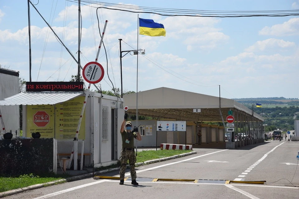 На Украине по-своему решили разделить границы районов в Донбассе. Фото ГПСУ