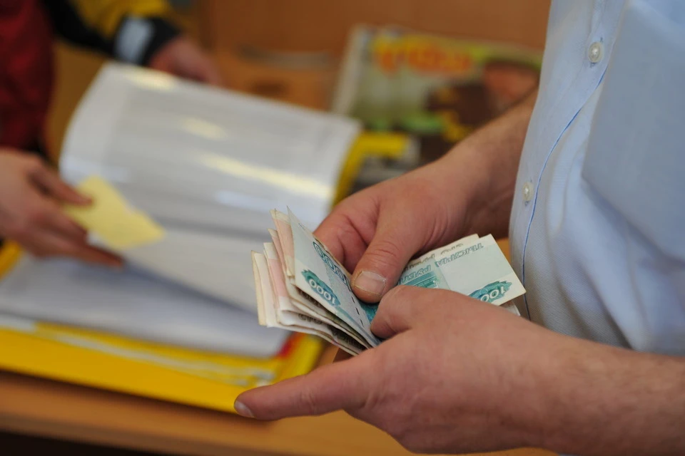 Мужчина должен был спасти женщину от возмещения ущерба