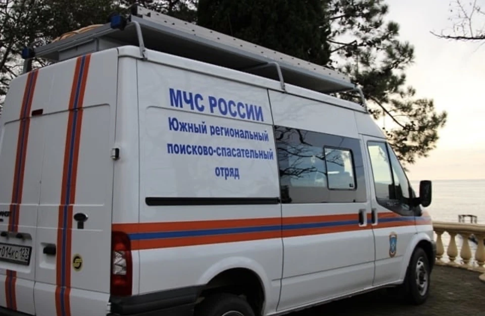 В Сочи второй день ищут заблудившихся туристов в районе Голубого озера. Фото: @mchs.sochi