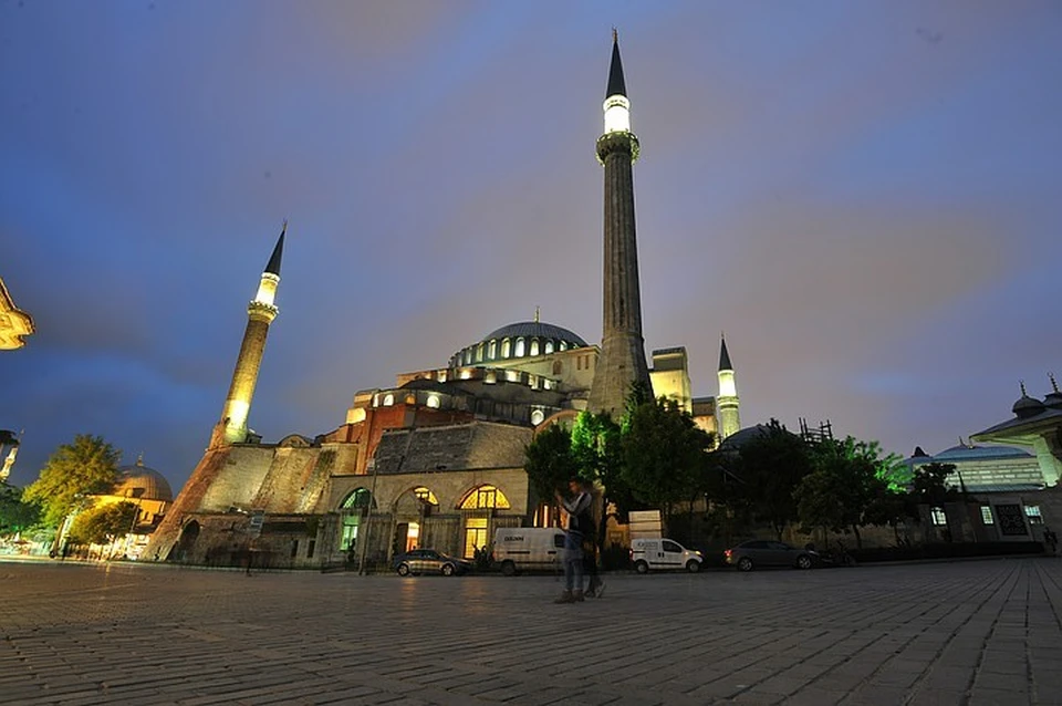 В соборе Святой Софии в Стамбуле проходит первый за 86 лет пятничный намаз