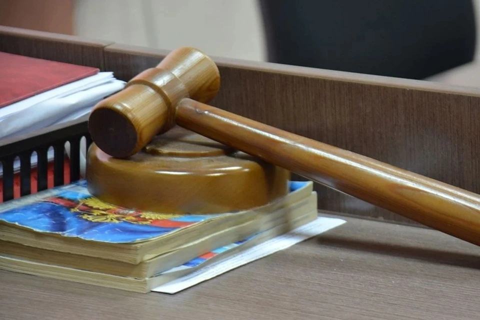 Неудавшимся поджигателям грозит до двух лет лишения свободы.