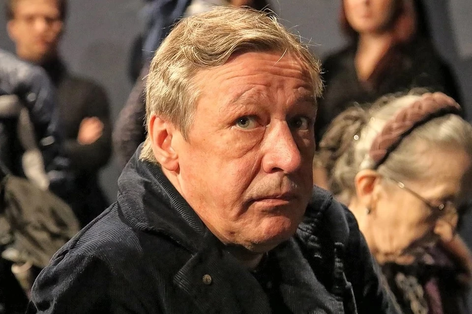 Михаил Ефремов устроил ДТП в состоянии опьянения