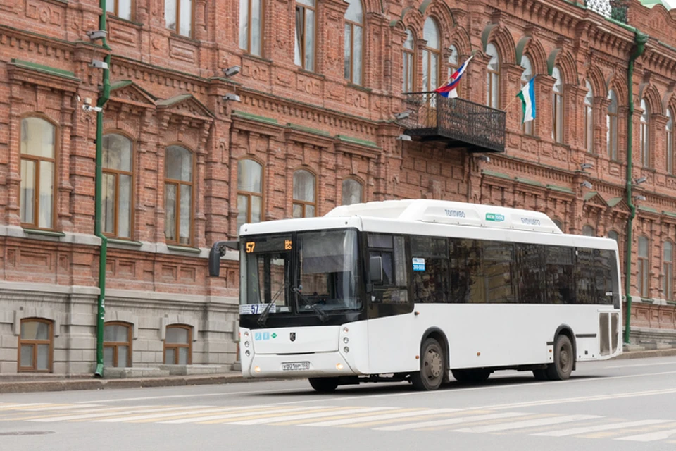 Автобус сможет продолжить движение только при 100-процентной обеспеченности пассажиров масками