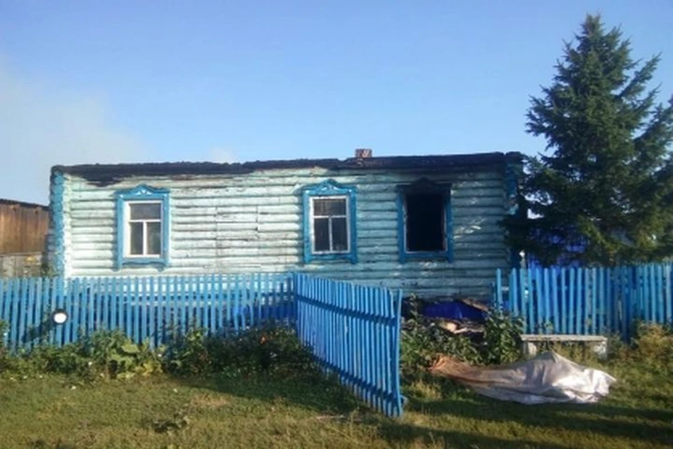 Стала известна причина пожара в селе под Новосибирском, где погибли два человека. Фото: СУ СКР по Новосибирской области
