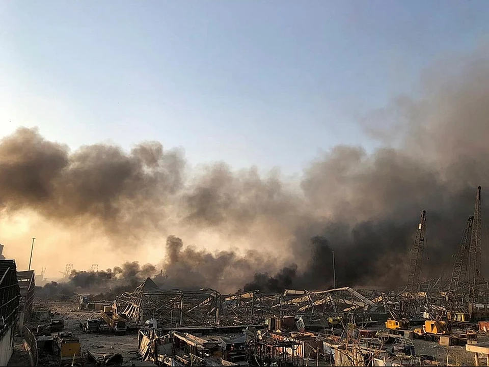 Власти Ливана опровергли версию о взрыве пиротехники в Бейруте
