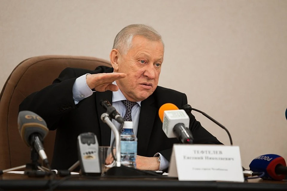 По версии следствия, Тефтелев «помогал» взяткодателям с 2015 по 2019 годы