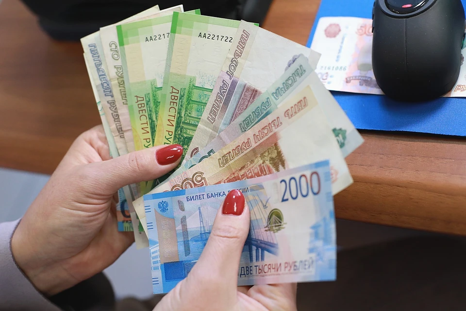 Чиновники раскрыли свои доходы за прошлый год