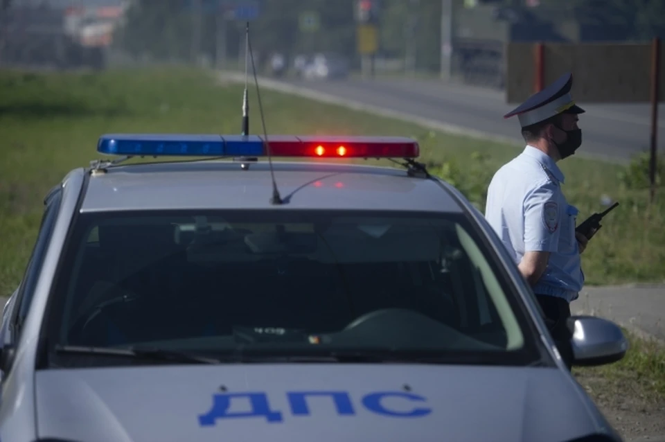 Водитель и пассажир получили травмы