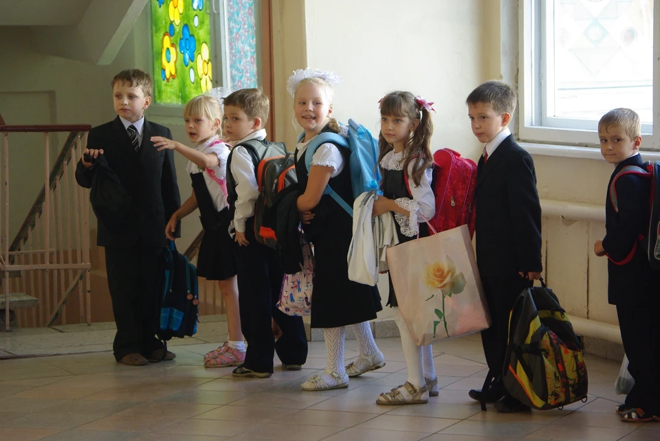 В школах России отменят общие перемены
