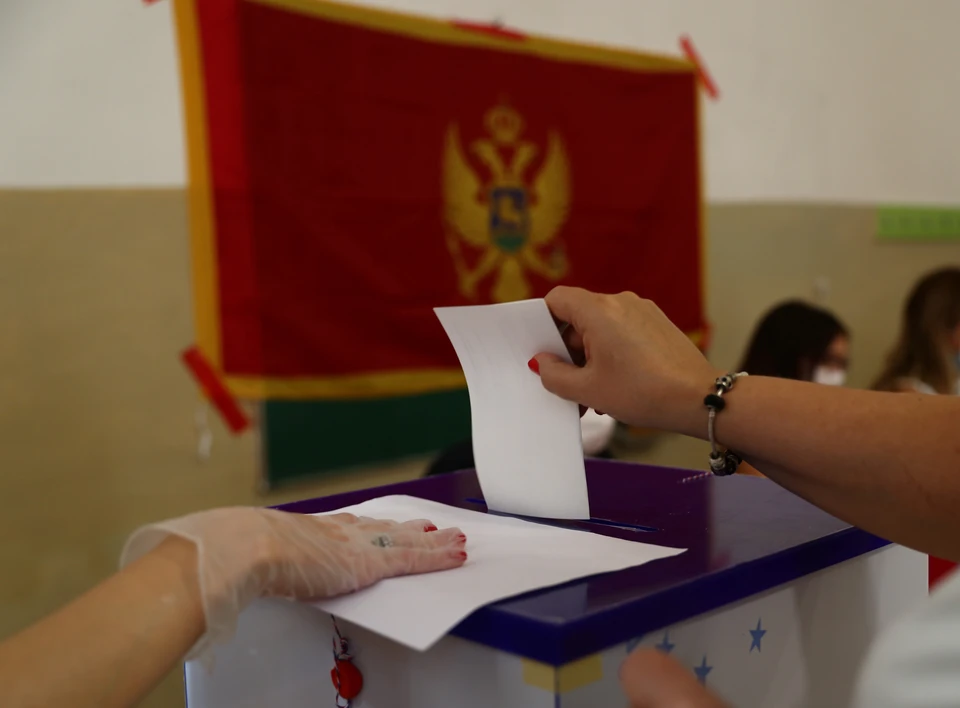 Лидер оппозиции в Черногории заявил о победе на парламентских выборах
