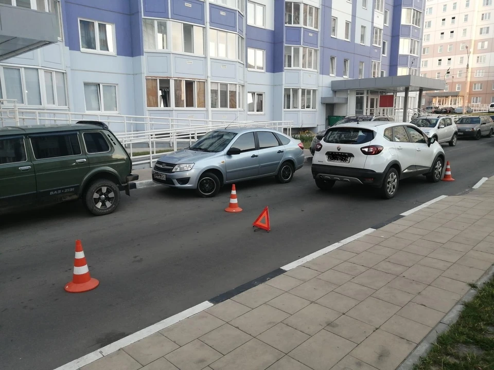 Кроссовер сбил маленького велосипедиста