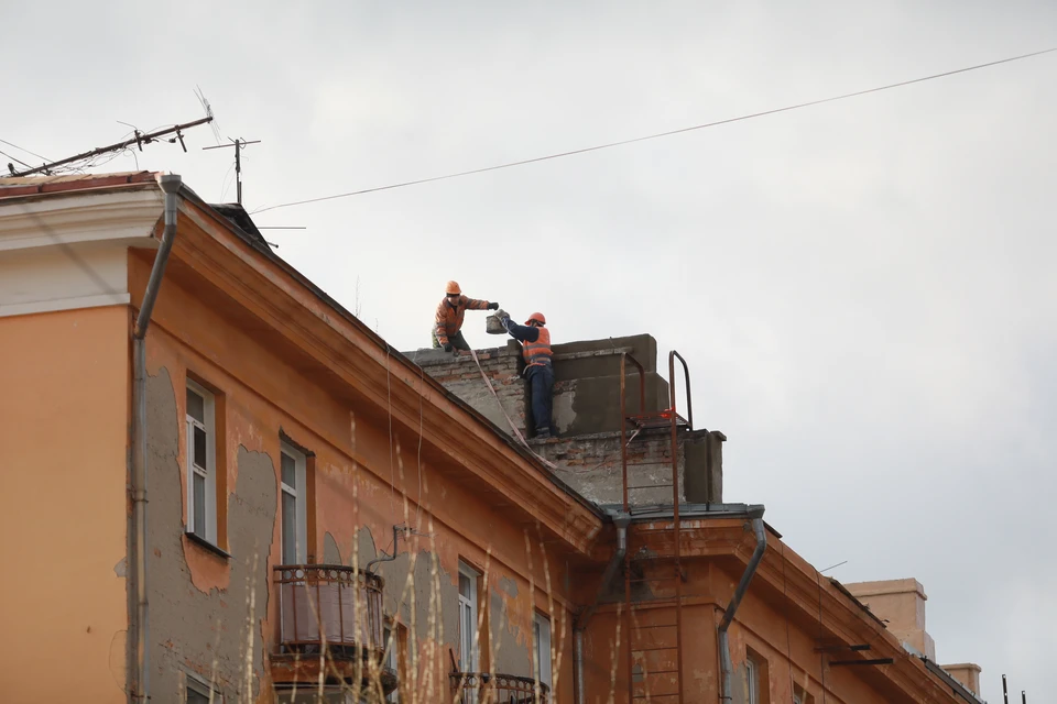 Фонд капремонта Красноярск. Фонд капитального ремонта ремонт крыши. Капитальный ремонт 9 этажного дома.