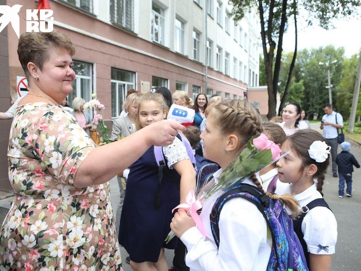 В элитной гимназии Челябинска на карантин из-за коронавируса отправили весь  класс - KP.RU