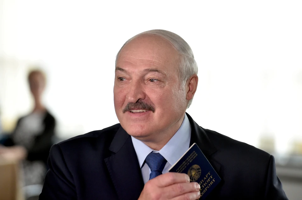Лукашенко рассказал о военных учениях около границ Беларуси