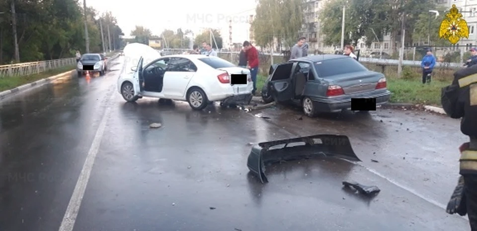 ДТП произошло в Дзержинском районе.