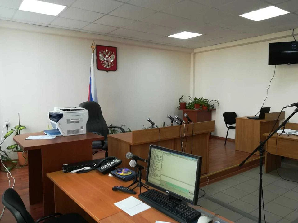 Свидетелей в этом уголовном деле около 30 человек, более 20 уже допросили.