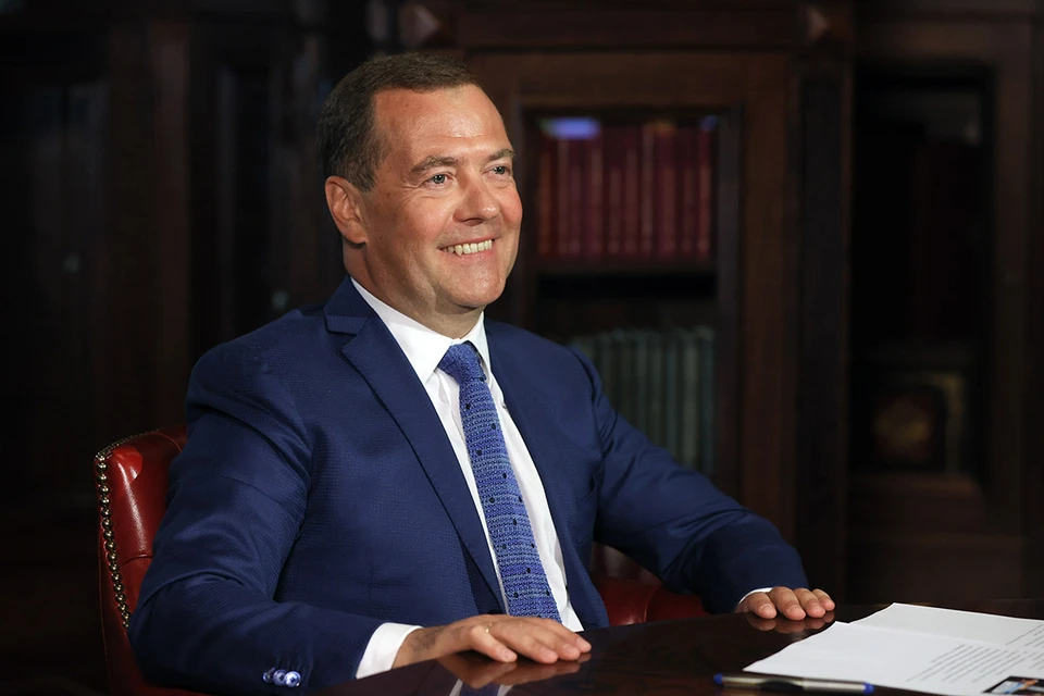 Заместитель председателя Совета безопасности Дмитрий Медведев сегодня отмечает юбилей. Ему исполнилось 55 лет. Фото: Екатерина Штукина/POOL/ТАСС