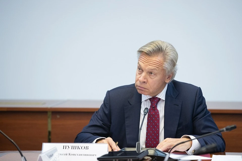 Глава комиссии Совфеда по информационной политике Алексей Пушков