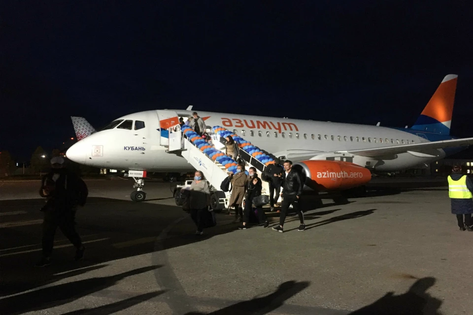 В Мурманск из Краснодара прилетели 75 пассажиров.