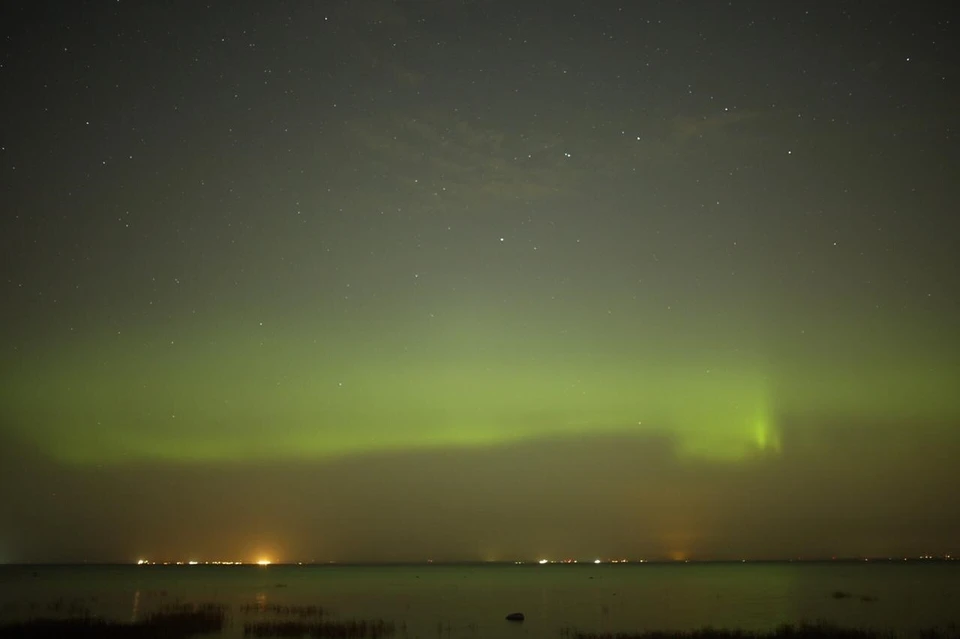 Ярче всего северное сияние было видно из Лебяжьего. Фото: vk.com/aurora812 / Валентина Колесникова