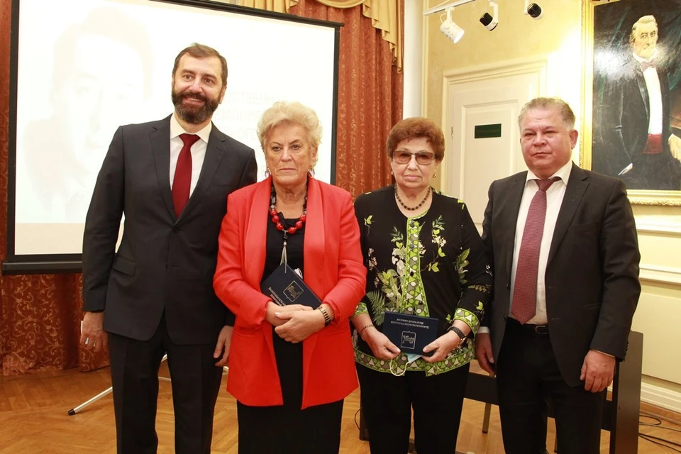 Почетный знак Юрия Ножикова «Признание» в 2020 году вручен Виктории Дворниченко, Тамаре Баймашевой и Игорю Ушакову.