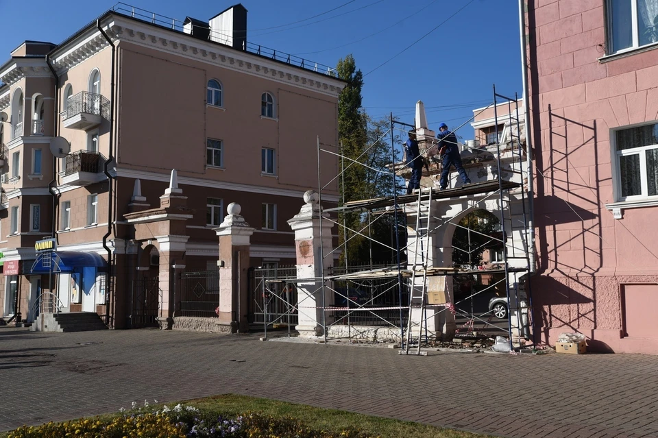 В рамках внедрения дизайн-кода улица Ленина постепенно преображается