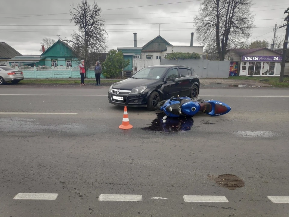 Водитель мотоцикла получил травмы