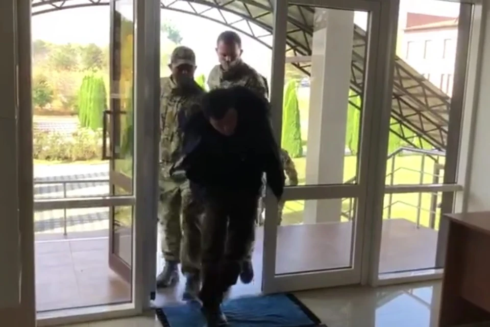 Двое боевиков из банды Басаева и Хаттаба задержаны ФСБ и Росгвардией. Фото: кадр оперативного видео