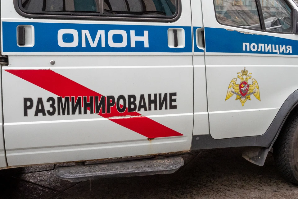 На чердаке жилого дома в Петербурге наткнулись на минометную мину