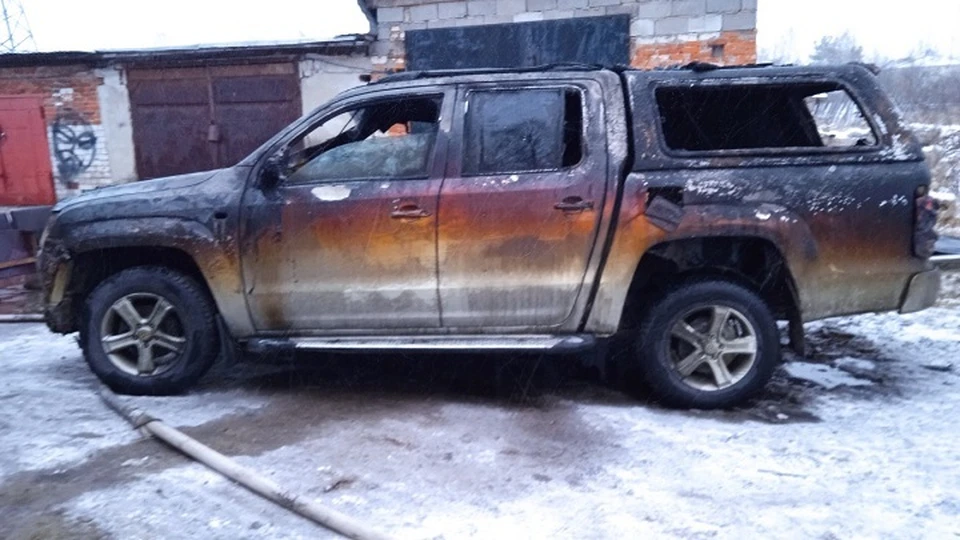 В гараже сгорел мужчина и автомобиль. Фото: 27 отдел надзорной деятельности и профилактической работы по Красновишерскому и Чердынскому городским округам.