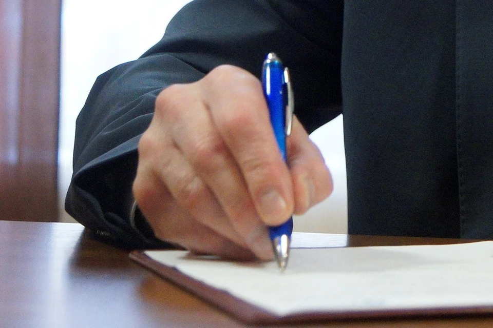 Компания пишет призывы не поддаваться панике и заявляет, что продолжает работу