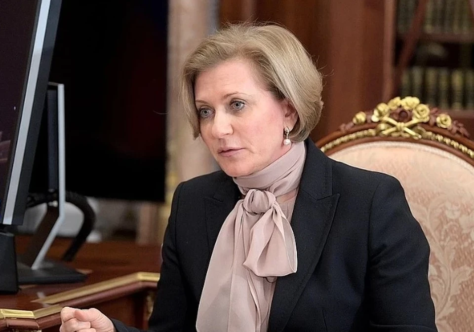 Анна Попова объяснила, почему осенью стало больше тяжелых больных коронавирусом