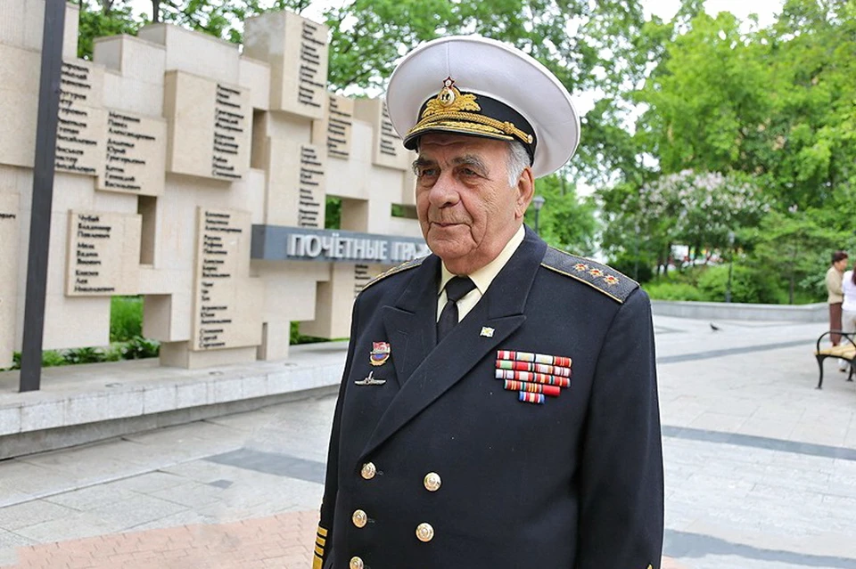 Почетный гражданин Владивостока, бывший командующий ТОФ, адмирал Геннадий Хватов