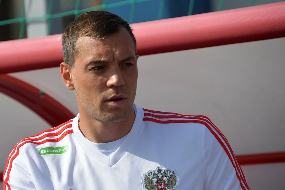 Нападающий Артем Дзюба